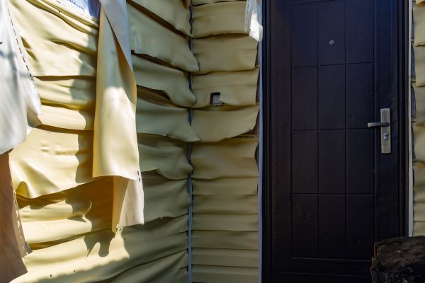 Cost of Melted Siding Replacement in Davis