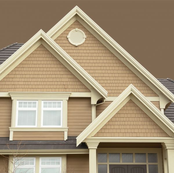 Vinyl Shake Siding Repair in Davis