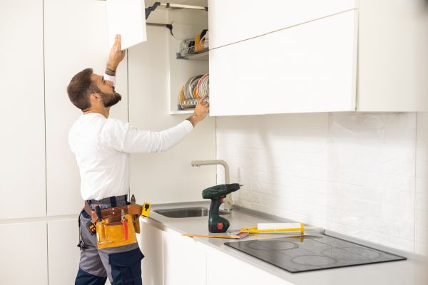 Cabinet Service in Davis